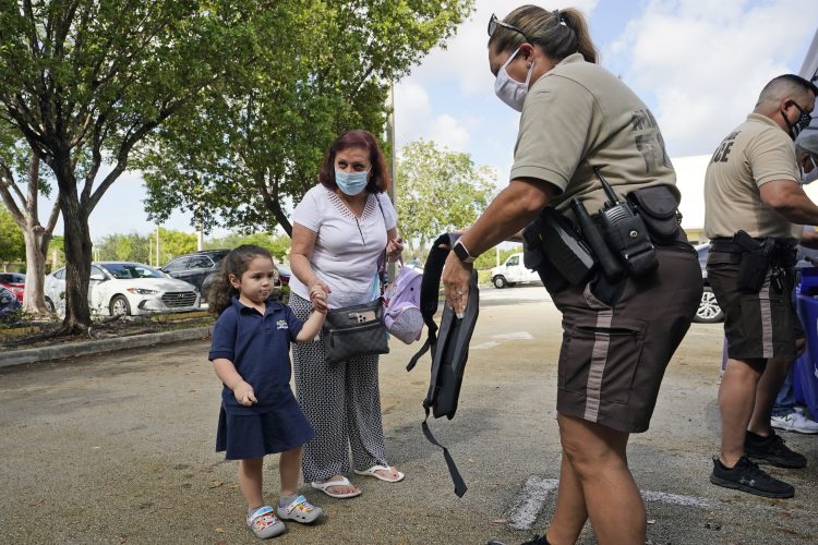 DeSantis won’t move on masks as Florida COVID wards swell